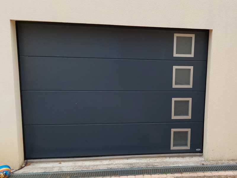 Porte de garage sectionnelle ISO45, Vaugrigneuse (91640)